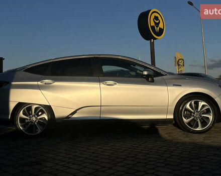 Сірий Хонда Клериті, об'ємом двигуна 1.5 л та пробігом 208 тис. км за 17200 $, фото 7 на Automoto.ua