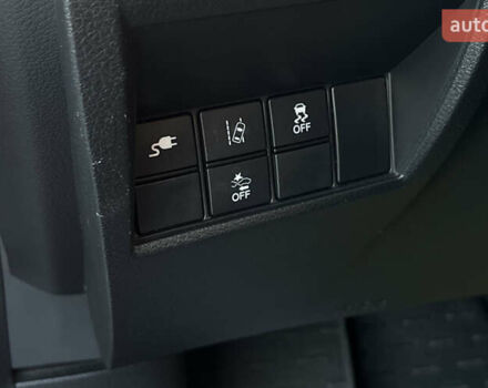 Сірий Хонда Клериті, об'ємом двигуна 1.5 л та пробігом 208 тис. км за 17200 $, фото 16 на Automoto.ua