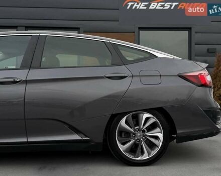 Серый Хонда Клерити, объемом двигателя 1.5 л и пробегом 159 тыс. км за 15900 $, фото 9 на Automoto.ua