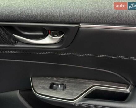 Серый Хонда Клерити, объемом двигателя 1.5 л и пробегом 159 тыс. км за 15900 $, фото 43 на Automoto.ua