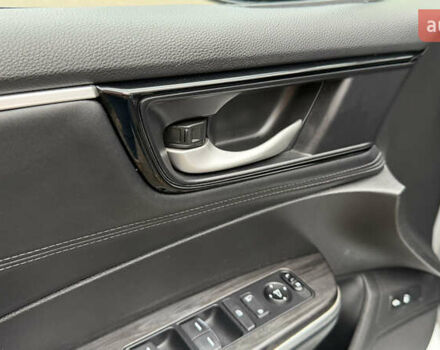 Сірий Хонда Клериті, об'ємом двигуна 1.5 л та пробігом 67 тис. км за 19000 $, фото 55 на Automoto.ua