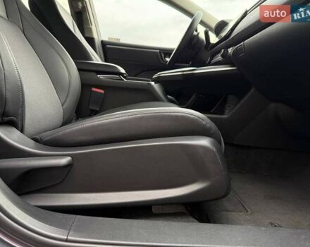 Серый Хонда Клерити, объемом двигателя 1.5 л и пробегом 159 тыс. км за 15900 $, фото 54 на Automoto.ua