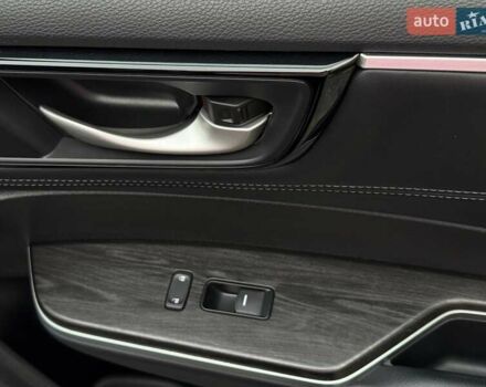 Серый Хонда Клерити, объемом двигателя 1.5 л и пробегом 159 тыс. км за 15900 $, фото 52 на Automoto.ua