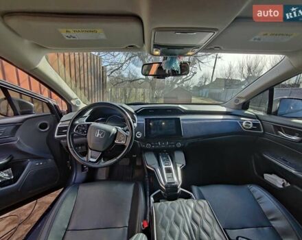 Сірий Хонда Клериті, об'ємом двигуна 1.5 л та пробігом 182 тис. км за 18900 $, фото 8 на Automoto.ua