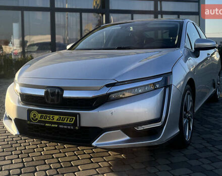 Сірий Хонда Клериті, об'ємом двигуна 1.5 л та пробігом 208 тис. км за 17200 $, фото 2 на Automoto.ua