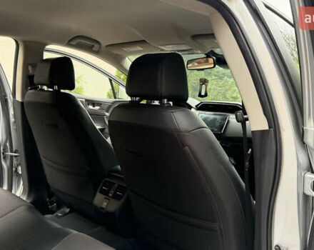 Сірий Хонда Клериті, об'ємом двигуна 1.5 л та пробігом 67 тис. км за 19000 $, фото 50 на Automoto.ua