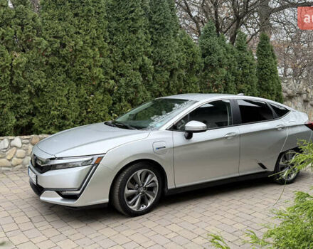 Сірий Хонда Клериті, об'ємом двигуна 1.5 л та пробігом 67 тис. км за 19000 $, фото 10 на Automoto.ua