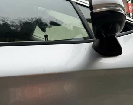 Сірий Хонда Клериті, об'ємом двигуна 1.5 л та пробігом 67 тис. км за 19000 $, фото 13 на Automoto.ua