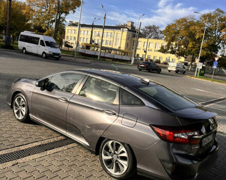 Серый Хонда Клерити, объемом двигателя 1.5 л и пробегом 118 тыс. км за 18000 $, фото 6 на Automoto.ua