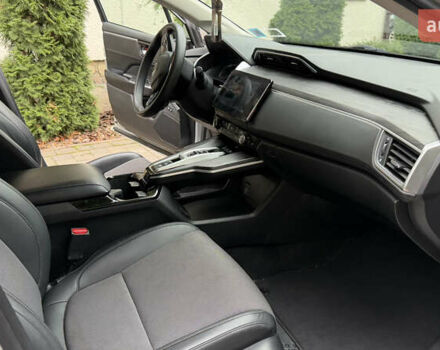 Сірий Хонда Клериті, об'ємом двигуна 1.5 л та пробігом 67 тис. км за 19000 $, фото 33 на Automoto.ua