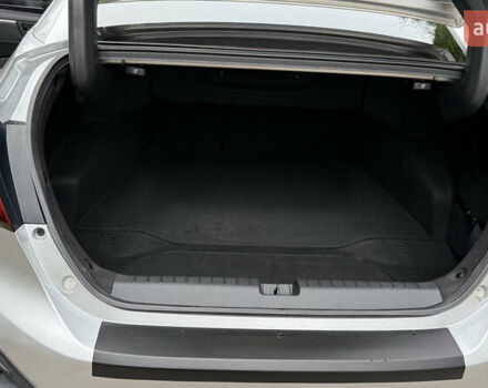 Сірий Хонда Клериті, об'ємом двигуна 1.5 л та пробігом 67 тис. км за 19000 $, фото 31 на Automoto.ua