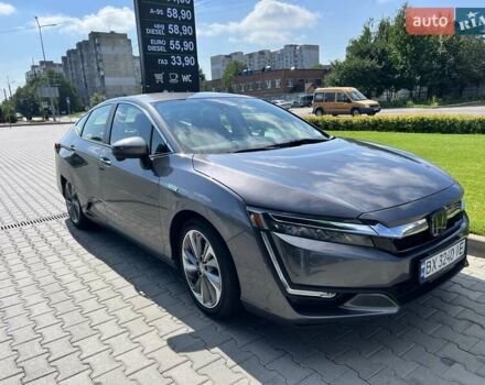 Серый Хонда Клерити, объемом двигателя 1.5 л и пробегом 152 тыс. км за 15700 $, фото 16 на Automoto.ua