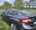 Сірий Хонда Клериті, об'ємом двигуна 1.5 л та пробігом 172 тис. км за 17800 $, фото 2 на Automoto.ua