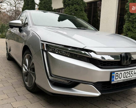 Сірий Хонда Клериті, об'ємом двигуна 1.5 л та пробігом 67 тис. км за 19000 $, фото 8 на Automoto.ua