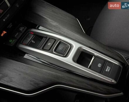 Серый Хонда Клерити, объемом двигателя 1.5 л и пробегом 159 тыс. км за 15900 $, фото 32 на Automoto.ua