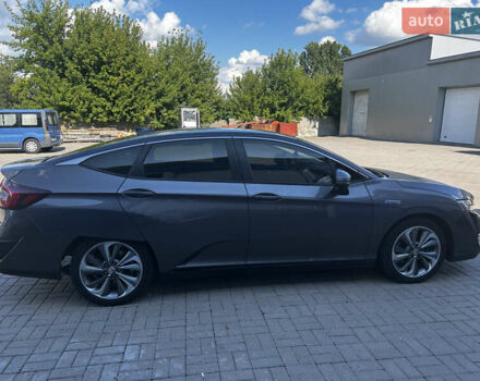 Серый Хонда Клерити, объемом двигателя 1.5 л и пробегом 160 тыс. км за 17600 $, фото 5 на Automoto.ua