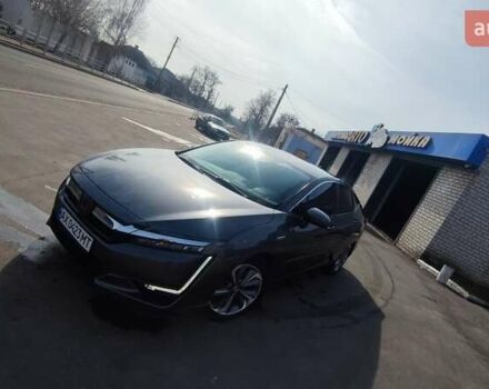 Сірий Хонда Клериті, об'ємом двигуна 1.5 л та пробігом 182 тис. км за 18900 $, фото 3 на Automoto.ua