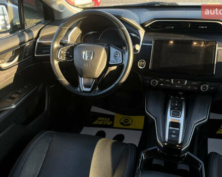 Сірий Хонда Клериті, об'ємом двигуна 1.5 л та пробігом 208 тис. км за 17200 $, фото 13 на Automoto.ua