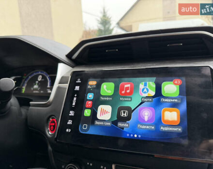 Сірий Хонда Клериті, об'ємом двигуна 1.5 л та пробігом 67 тис. км за 19000 $, фото 60 на Automoto.ua