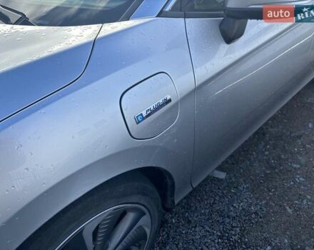 Серый Хонда Клерити, объемом двигателя 1.5 л и пробегом 183 тыс. км за 15800 $, фото 13 на Automoto.ua