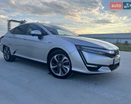 Серый Хонда Клерити, объемом двигателя 1.5 л и пробегом 62 тыс. км за 18900 $, фото 10 на Automoto.ua