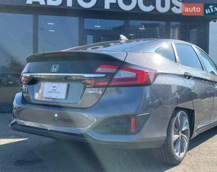 Серый Хонда Клерити, объемом двигателя 1.5 л и пробегом 106 тыс. км за 16490 $, фото 7 на Automoto.ua