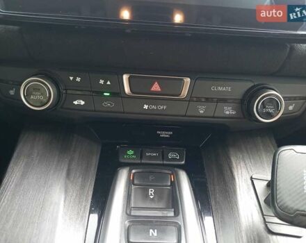 Сірий Хонда Клериті, об'ємом двигуна 1.5 л та пробігом 130 тис. км за 19800 $, фото 28 на Automoto.ua