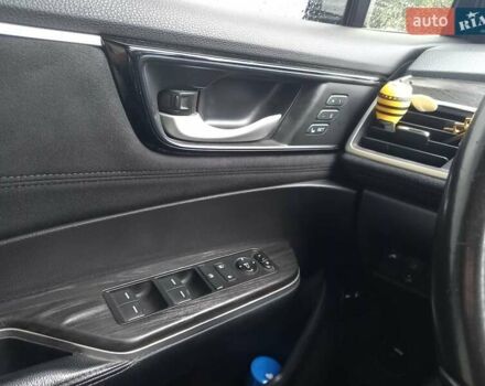 Сірий Хонда Клериті, об'ємом двигуна 1.5 л та пробігом 130 тис. км за 19800 $, фото 34 на Automoto.ua