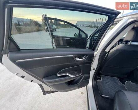 Серый Хонда Клерити, объемом двигателя 1.5 л и пробегом 62 тыс. км за 18900 $, фото 16 на Automoto.ua