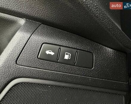 Серый Хонда Клерити, объемом двигателя 1.5 л и пробегом 106 тыс. км за 16990 $, фото 15 на Automoto.ua