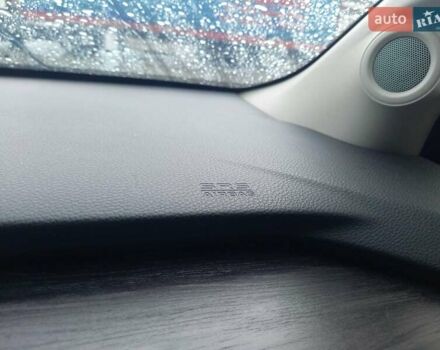 Сірий Хонда Клериті, об'ємом двигуна 1.5 л та пробігом 130 тис. км за 19800 $, фото 30 на Automoto.ua