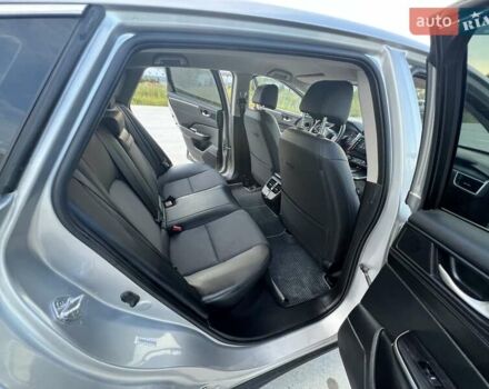 Серый Хонда Клерити, объемом двигателя 1.5 л и пробегом 62 тыс. км за 18900 $, фото 12 на Automoto.ua