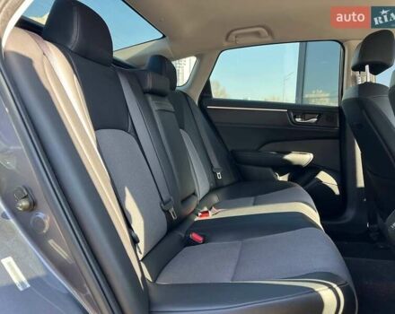 Серый Хонда Клерити, объемом двигателя 1.5 л и пробегом 106 тыс. км за 16490 $, фото 11 на Automoto.ua