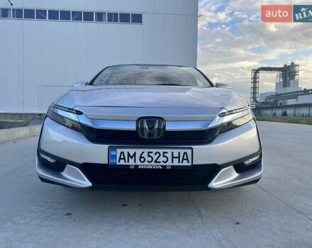 Серый Хонда Клерити, объемом двигателя 1.5 л и пробегом 62 тыс. км за 18900 $, фото 9 на Automoto.ua