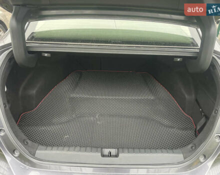 Серый Хонда Клерити, объемом двигателя 1.5 л и пробегом 48 тыс. км за 21500 $, фото 9 на Automoto.ua