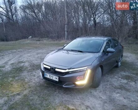 Серый Хонда Клерити, объемом двигателя 1.5 л и пробегом 119 тыс. км за 18599 $, фото 19 на Automoto.ua