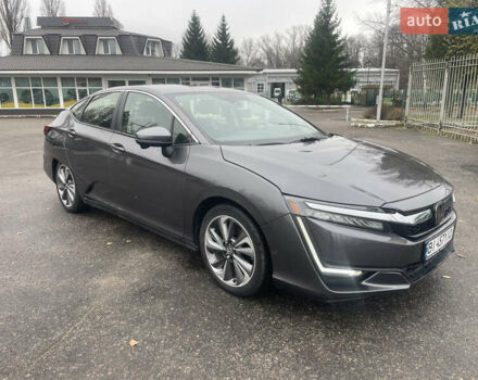 Серый Хонда Клерити, объемом двигателя 1.5 л и пробегом 48 тыс. км за 21500 $, фото 1 на Automoto.ua