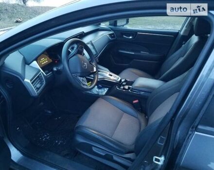 Серый Хонда Клерити, объемом двигателя 1.5 л и пробегом 119 тыс. км за 18599 $, фото 11 на Automoto.ua