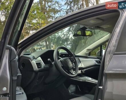 Серый Хонда Клерити, объемом двигателя 1.5 л и пробегом 27 тыс. км за 20900 $, фото 13 на Automoto.ua