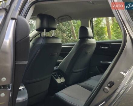 Серый Хонда Клерити, объемом двигателя 1.5 л и пробегом 27 тыс. км за 20900 $, фото 18 на Automoto.ua