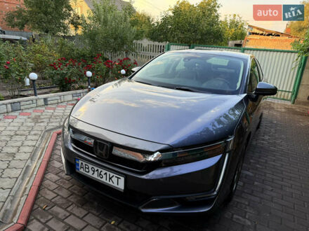 Серый Хонда Клерити, объемом двигателя 1.5 л и пробегом 161 тыс. км за 18100 $, фото 1 на Automoto.ua