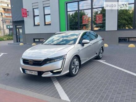 Хонда Клериті 2017 у Києві на Automoto.ua Сірий Хонда Клериті, об'ємом двигуна 1.5 л та пробігом 110 тис. км за 22999 $, фото 1 на Automoto.ua
