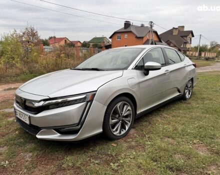 Сірий Хонда Клериті, об'ємом двигуна 1.5 л та пробігом 87 тис. км за 19200 $, фото 1 на Automoto.ua