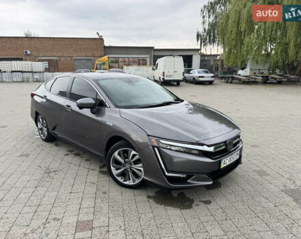 Серый Хонда Клерити, объемом двигателя 1.5 л и пробегом 236 тыс. км за 14800 $, фото 1 на Automoto.ua