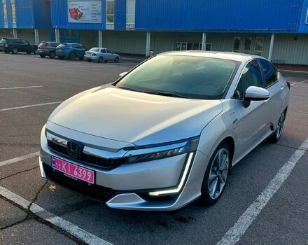 Серый Хонда Клерити, объемом двигателя 1.5 л и пробегом 110 тыс. км за 19900 $, фото 1 на Automoto.ua