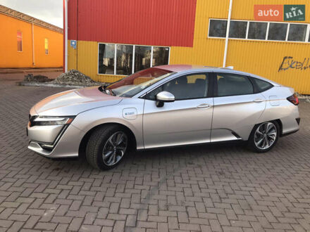 Хонда Клерити 2018 в Хмельницком на Automoto.ua Серый Хонда Клерити, объемом двигателя 1.5 л и пробегом 90 тыс. км за 19300 $, фото 1 на Automoto.ua
