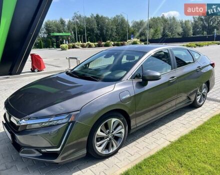 Сірий Хонда Клериті, об'ємом двигуна 1.5 л та пробігом 152 тис. км за 15700 $, фото 1 на Automoto.ua