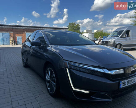 Сірий Хонда Клериті, об'ємом двигуна 1.5 л та пробігом 160 тис. км за 17600 $, фото 1 на Automoto.ua