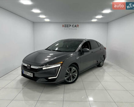 Сірий Хонда Клериті, об'ємом двигуна 1.5 л та пробігом 161 тис. км за 18300 $, фото 1 на Automoto.ua