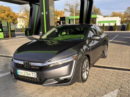 Серый Хонда Клерити, объемом двигателя 1.5 л и пробегом 118 тыс. км за 18000 $, фото 1 на Automoto.ua